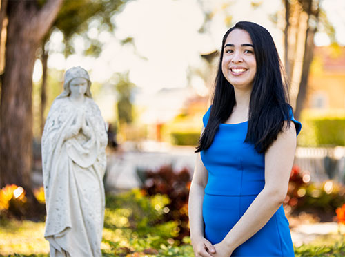 Isabella Jacus ’21